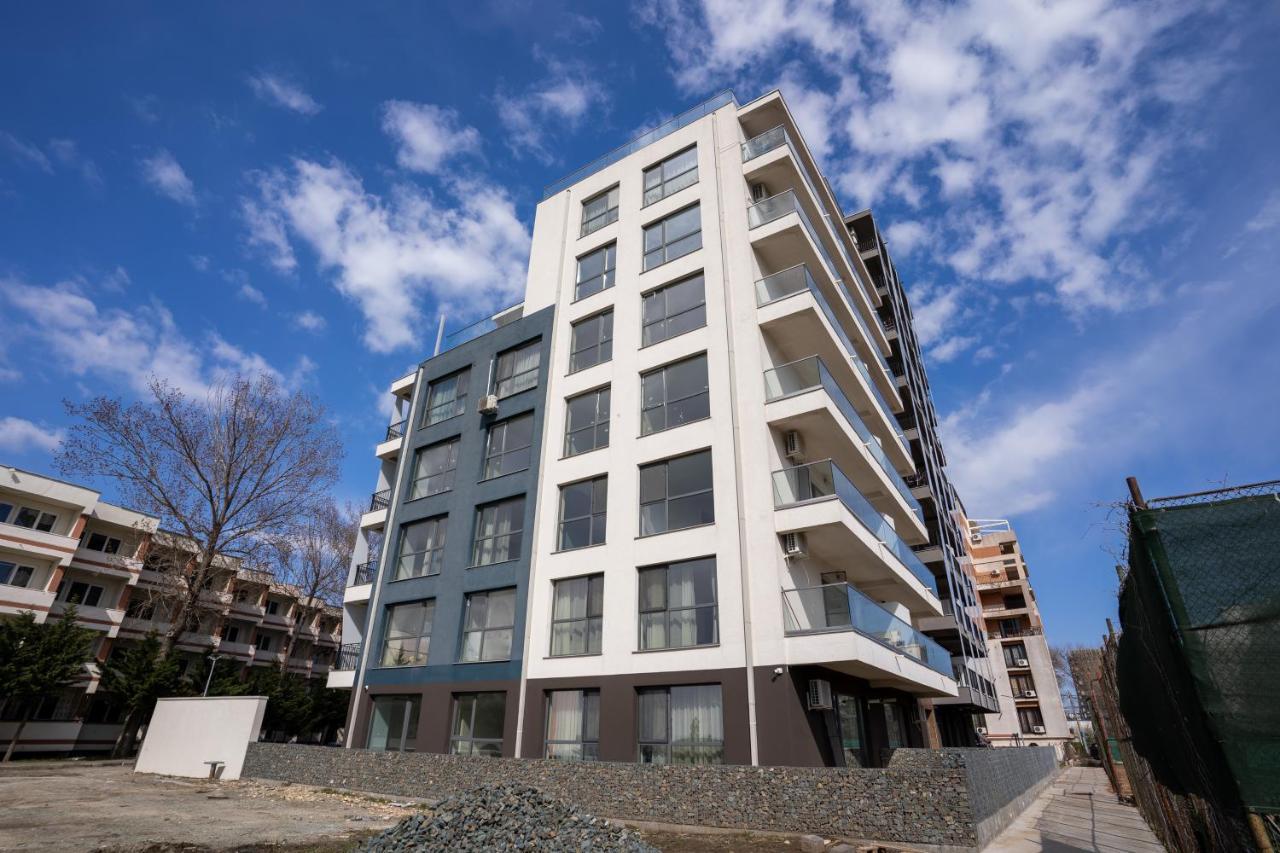 Velier Holiday Apartments Mamaia Exteriér fotografie