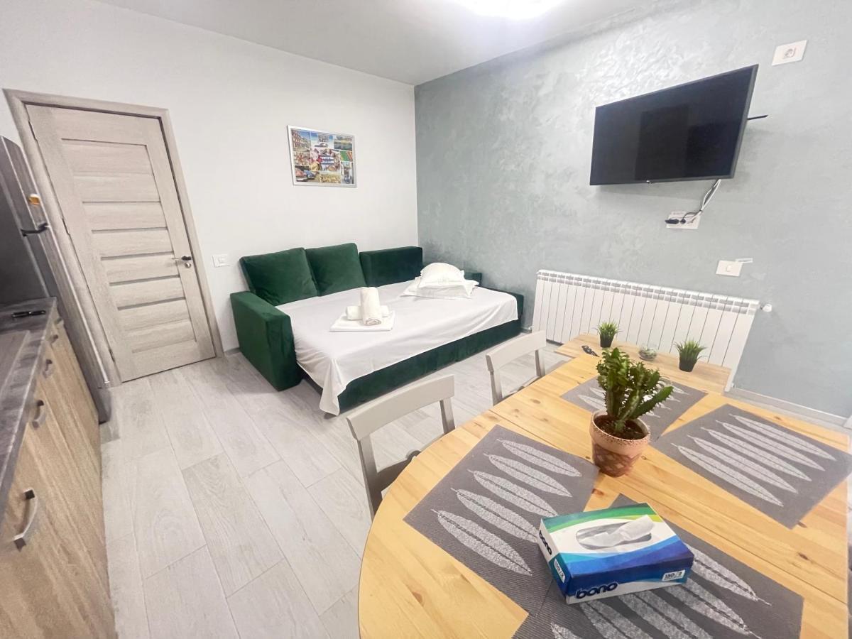 Velier Holiday Apartments Mamaia Exteriér fotografie